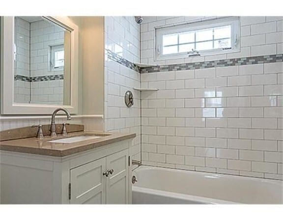 Building Photo - 53 Carver Rd