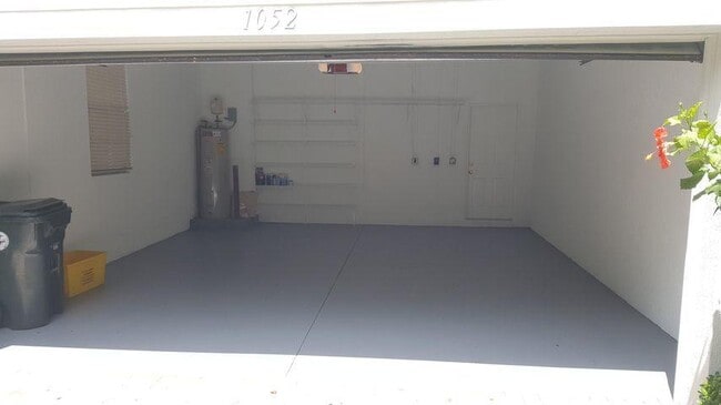 Building Photo - 1052 NW 18th Ave