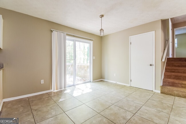 Building Photo - 2137 Baden Ct
