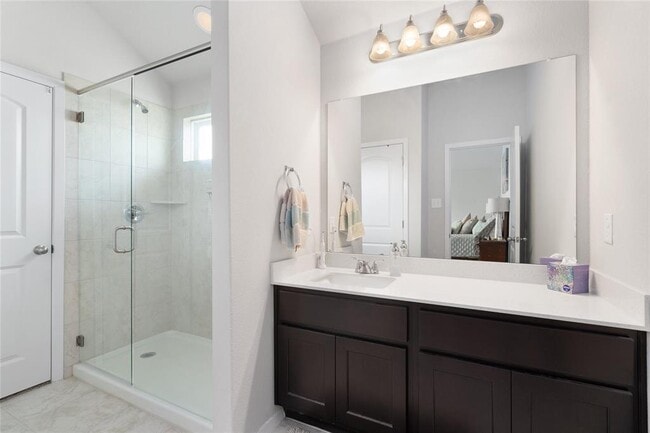 Building Photo - 208 Blue Agate Ct