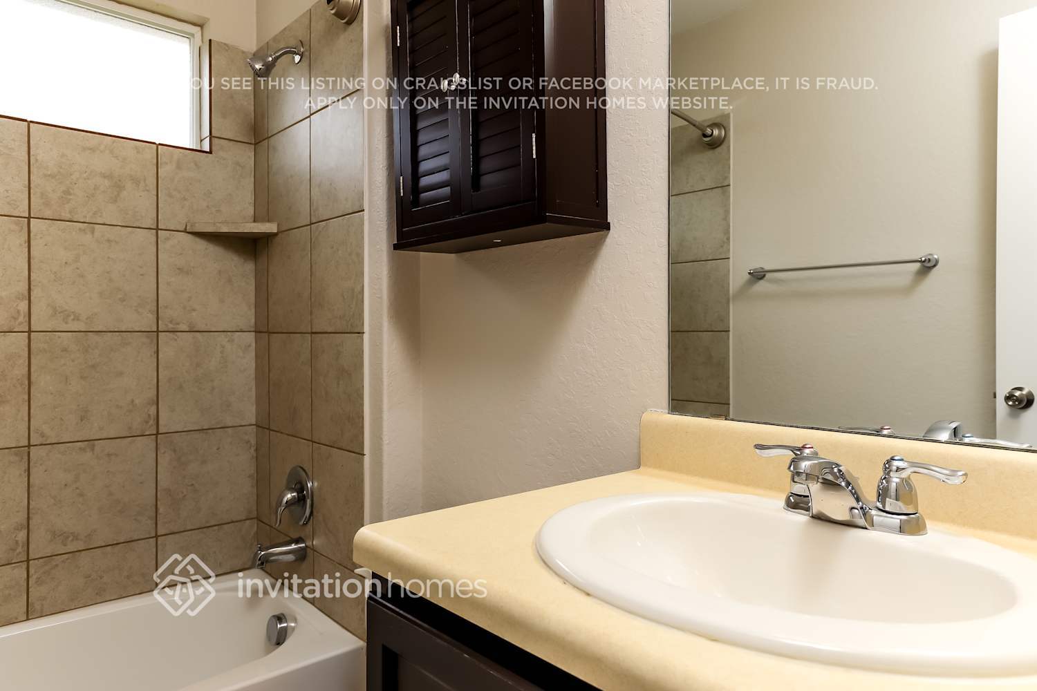 Building Photo - 13915 Joplin Ter