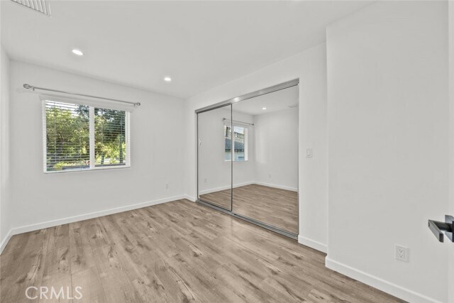 Building Photo - 4718 La Crescenta Ave