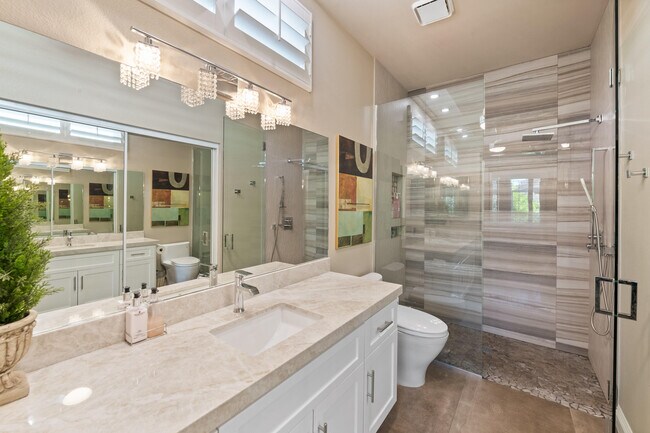 Building Photo - 78391 Desert Willow Dr