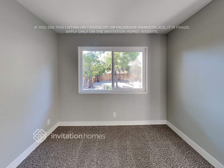 Building Photo - 8330 Old Ranch Rd