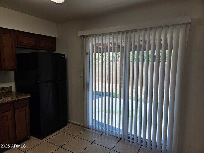 Building Photo - 1221 E Harmony Cir