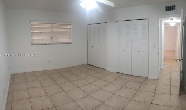 Building Photo - 8500 SW 109th Ave