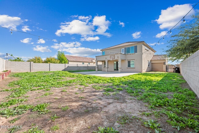 Building Photo - 12210 W Rio Vista Ln