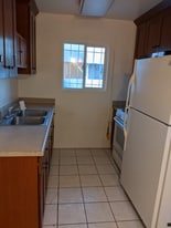 Building Photo - 3319 Livonia Ave