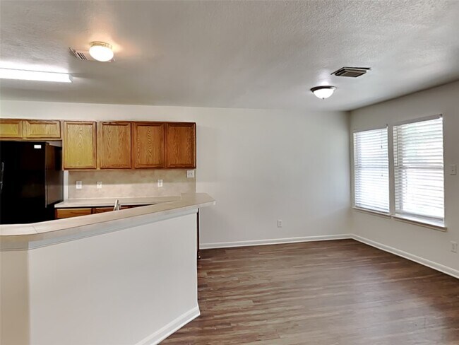 Building Photo - 3915 Ridge Canyon Rd