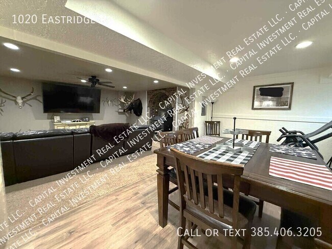 Building Photo - 1020 Eastridge Rd