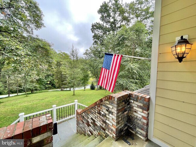 Building Photo - 1474 Freeman Dr