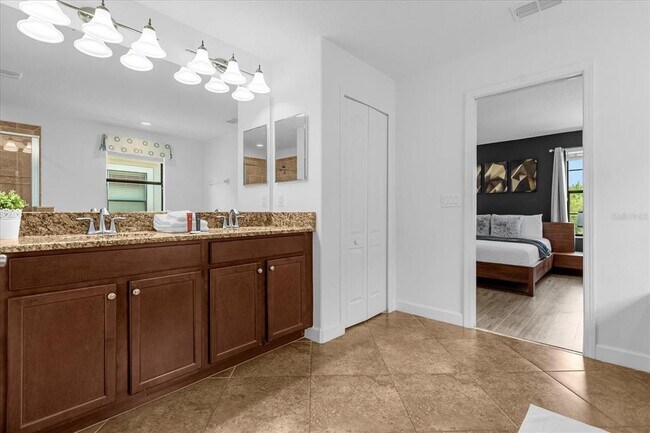 Building Photo - 1483 Rolling Fairway Dr