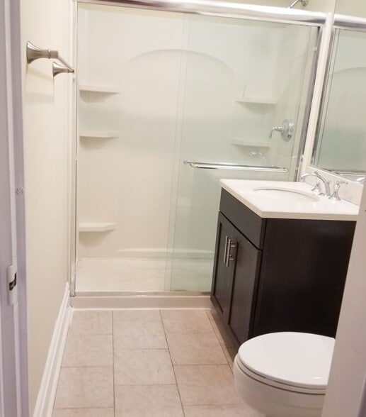 Building Photo - 111 Mulberry St