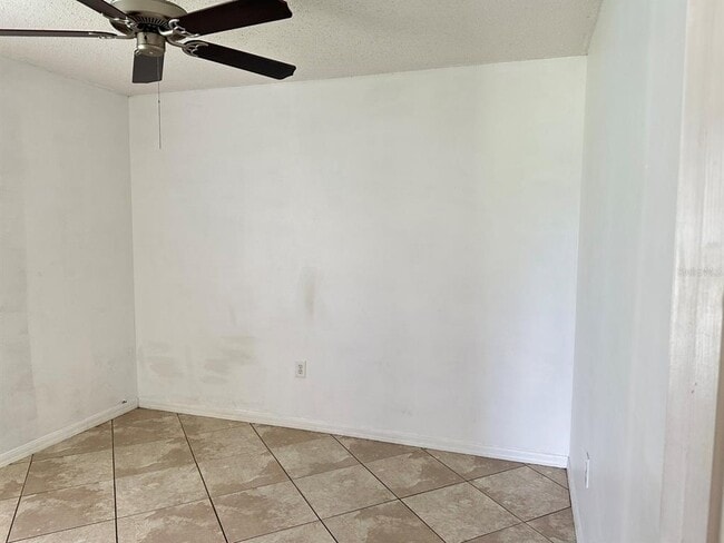 Building Photo - 239 Owenshire Cir
