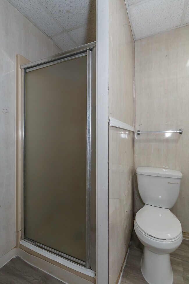 Building Photo - 6101 Wulff Dr