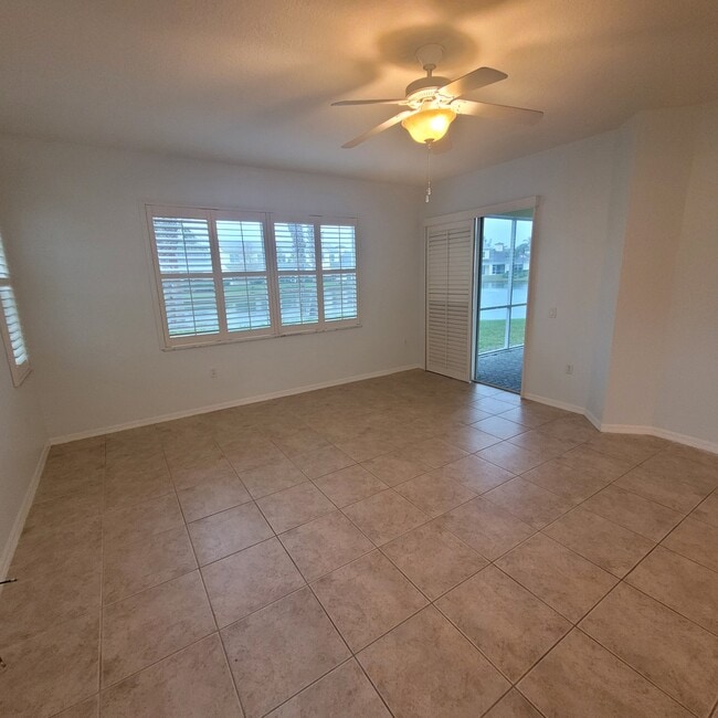 Building Photo - 1701 Mariner Bay Blvd