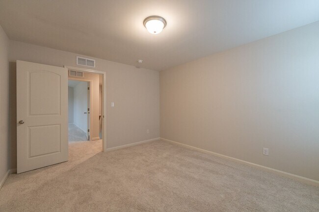 Building Photo - 7921 Copper Drift Wy