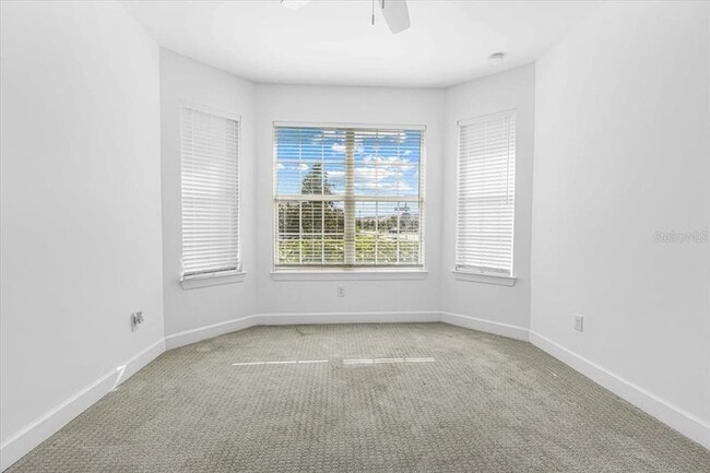 Building Photo - 9982 Beachwalk Dr