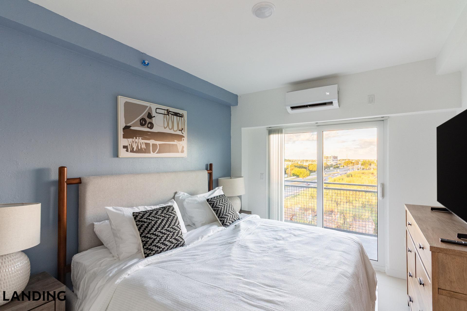 Building Photo - 25850 SW 140th Ct