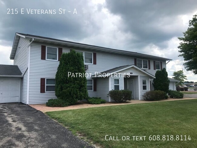 Building Photo - 215 E Veterans St
