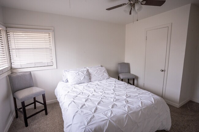 Building Photo - 1559 Parr St