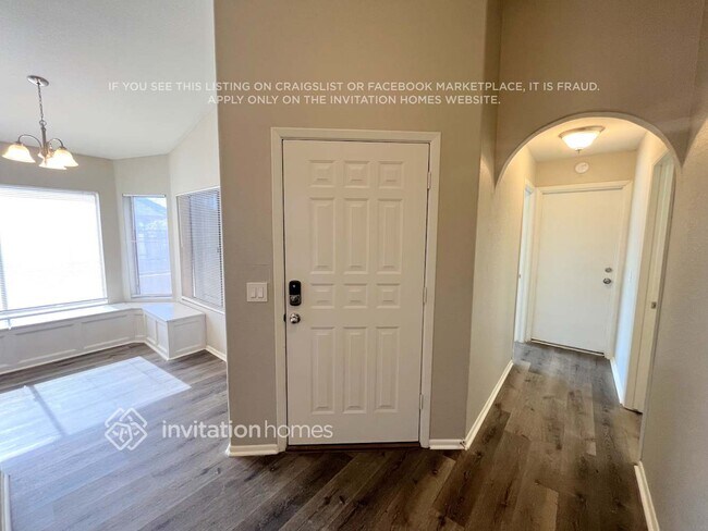 Building Photo - 8677 N 108th Ln