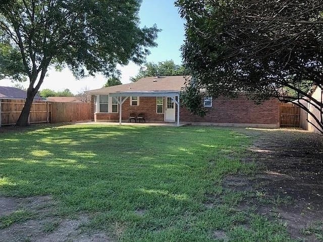 Building Photo - 6524 Blue Grass Dr