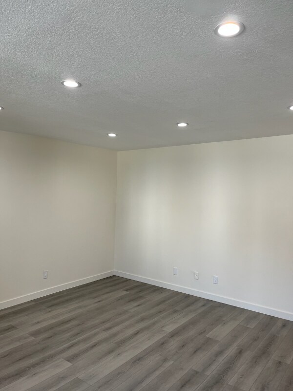 Building Photo - 5529 Fulcher Ave