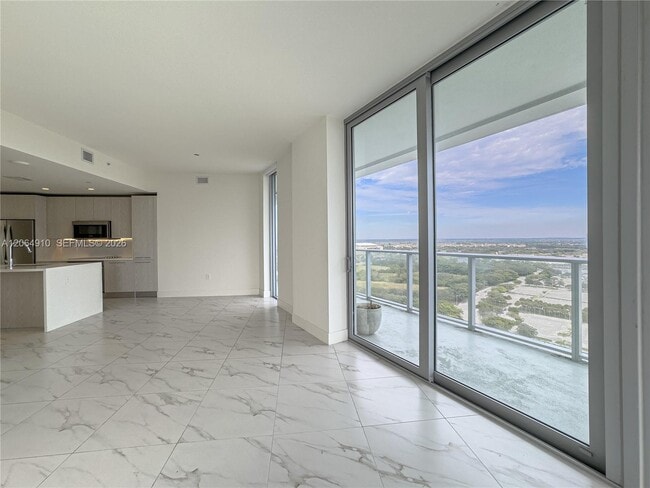 Building Photo - 2000 Metropica Wy