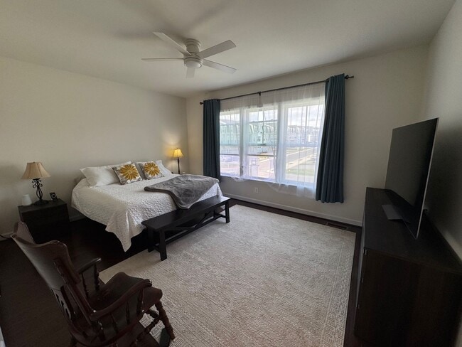 Building Photo - Preston Lake Townhouse