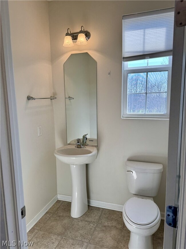 Building Photo - 6648 Park Pointe Ct