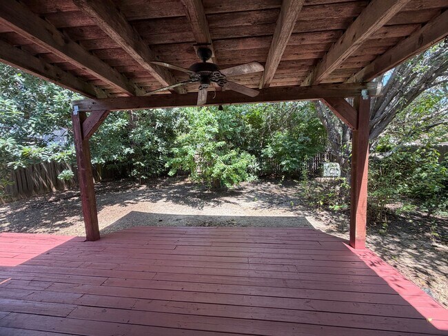 Building Photo - 13123 Burgundy Point