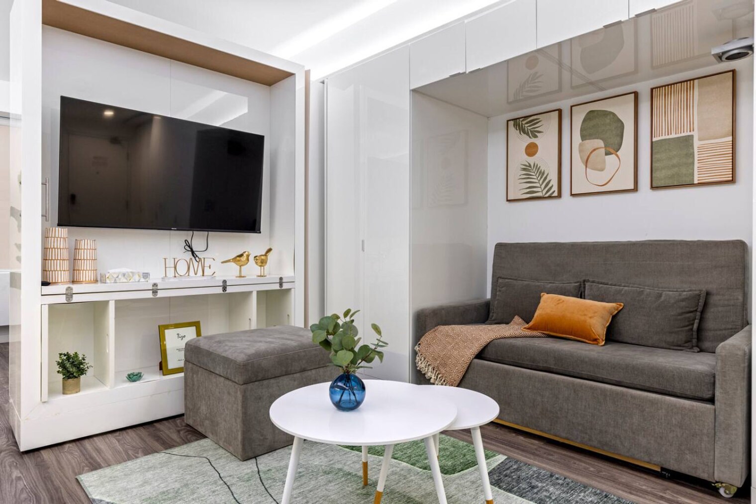 Building Photo - 12607 Larchmere Blvd