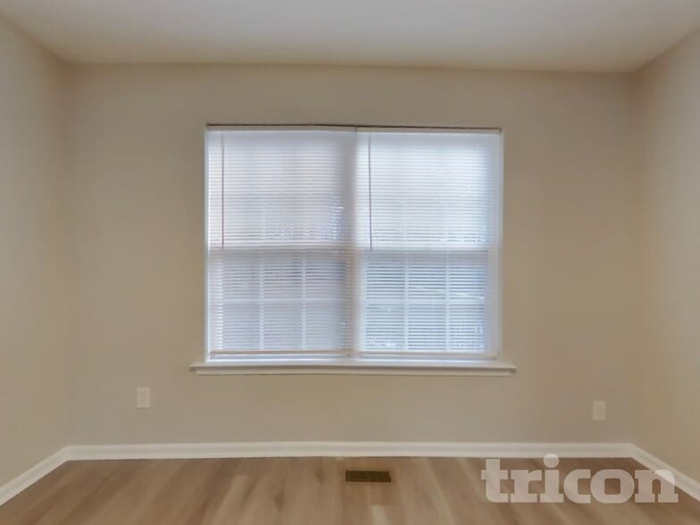 Building Photo - 49 Highlander Way