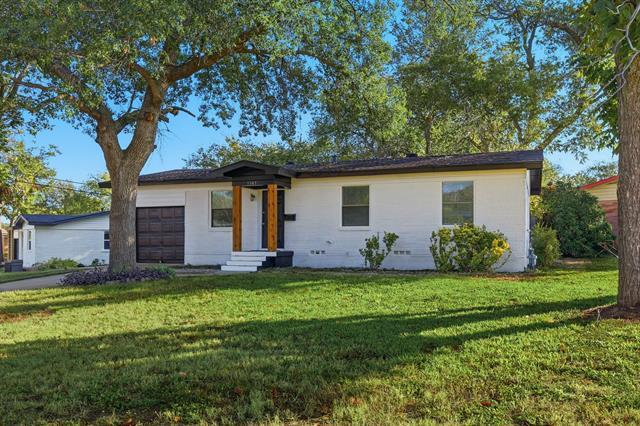 Building Photo - 5345 Hensley Dr