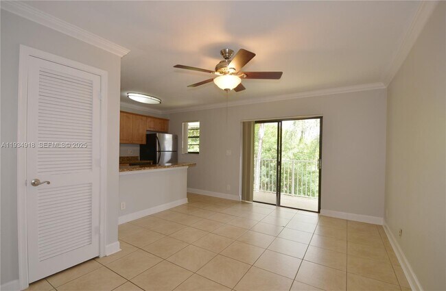 Building Photo - 1401 NE 53rd St