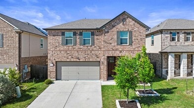Building Photo - 544 Ayinger Ln