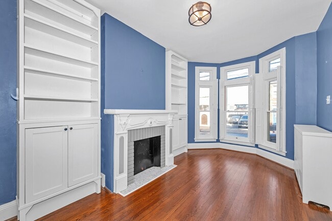 Building Photo - 12 E South St