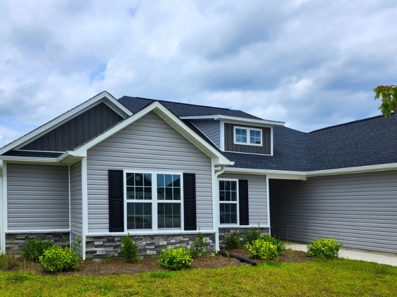 Building Photo - 805 Gemini Ct