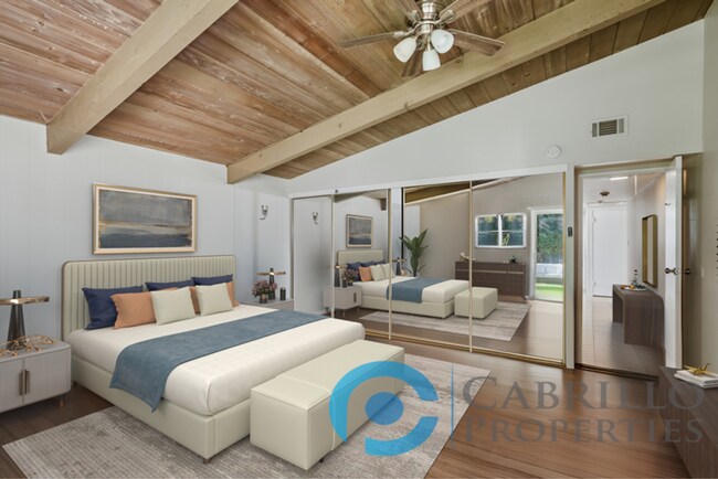 Building Photo - Gorgeous 5bd/3ba house walking distance to SDSU w/ Pool