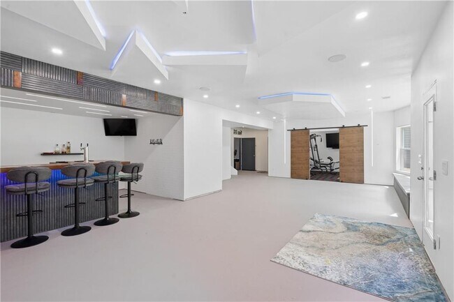 Building Photo - 4470 Skylark Ln