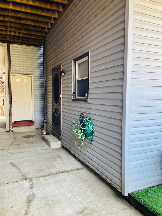 Building Photo - 1628 Lowrie Street Rear