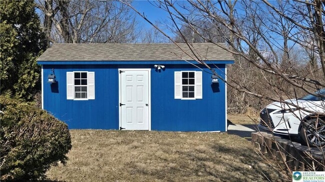 Building Photo - 1640 Brookside Rd