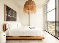 Building Photo - 221 SW 1st Ave