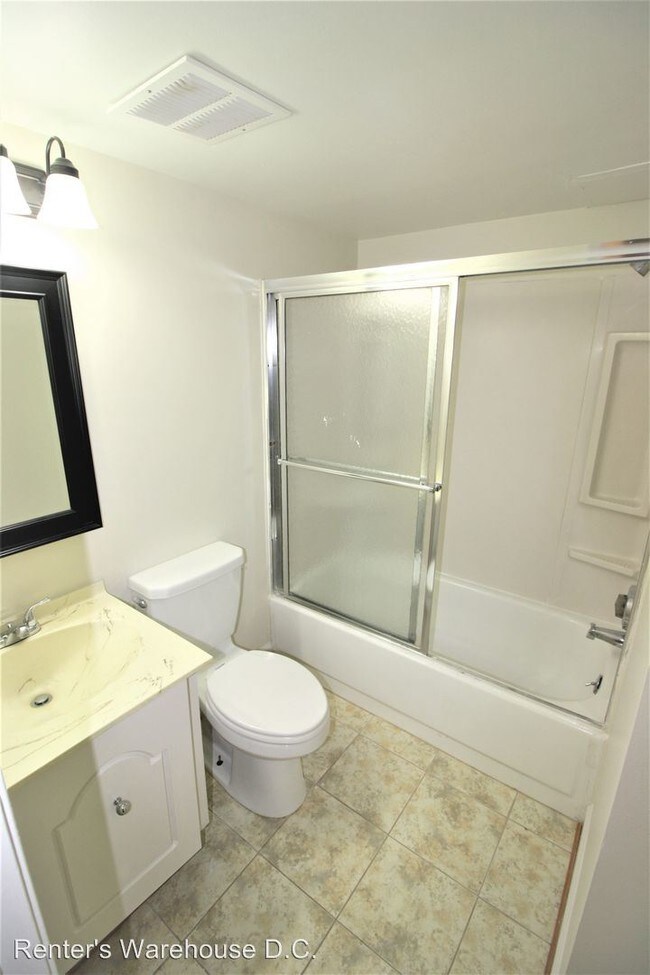 Building Photo - 3 br, 3.5 bath House - 2214 N Tuckahoe St