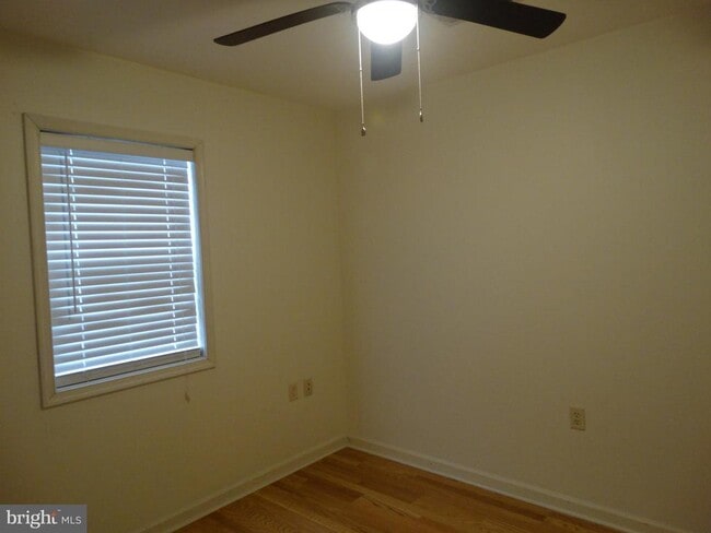 Building Photo - 11400 Nicole Dr