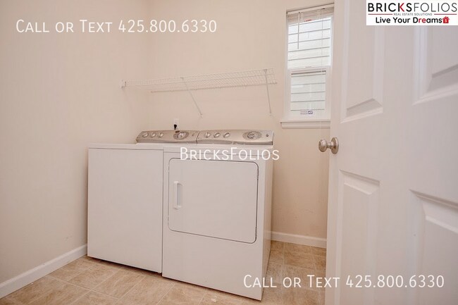 Building Photo - 18325 31st Ave SE