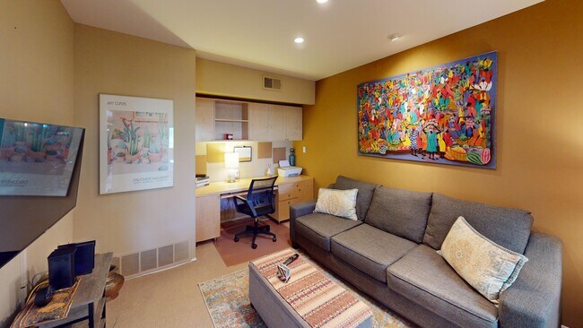 Building Photo - 72350 Rim Dr