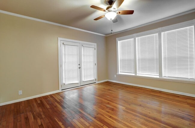 Building Photo - Two Bedroom One Bathroom Home In Texarkana, AR