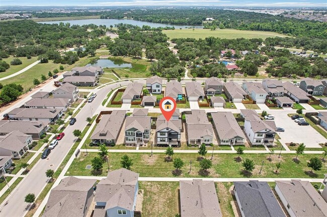 Building Photo - 2513 Pecan Island Dr
